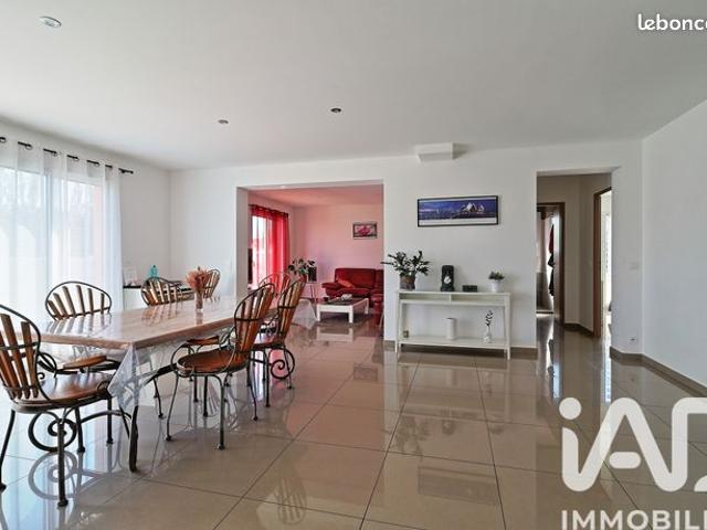 Maison 5 pièces 136 m²
