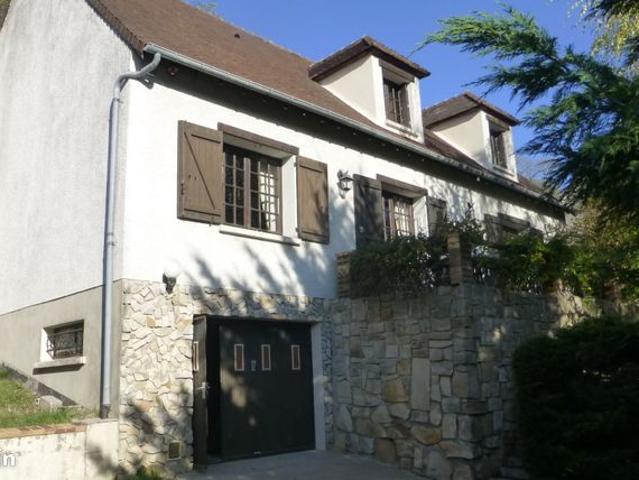 Maison 5 pièces 136 m²