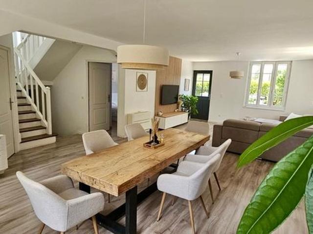Maison 5 pièces 136 m²