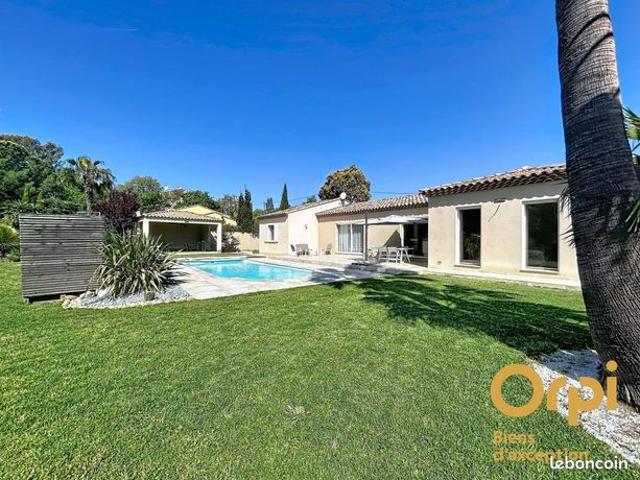 Maison 5 pièces 136 m²