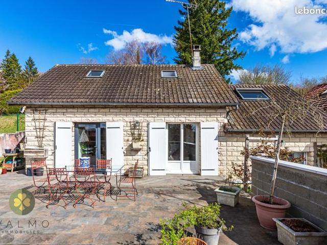 Maison 5 pièces 136 m²