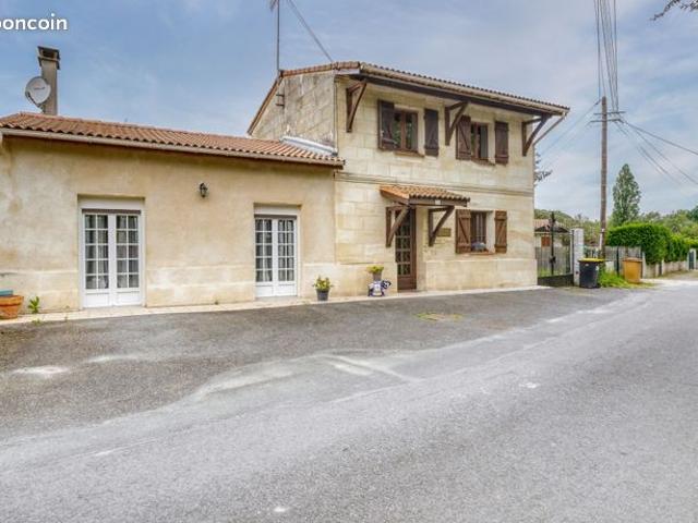Maison 5 pièces 136 m²