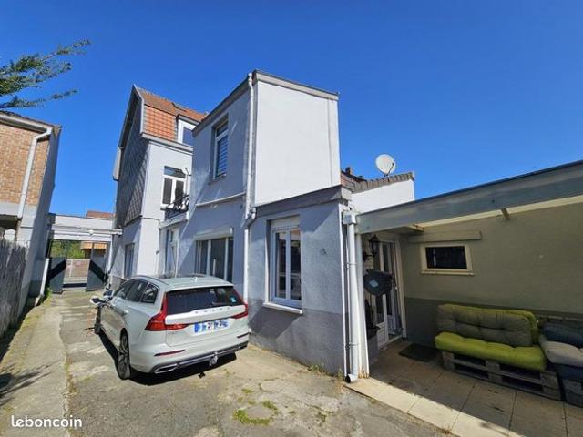 Maison 5 pièces 136 m²