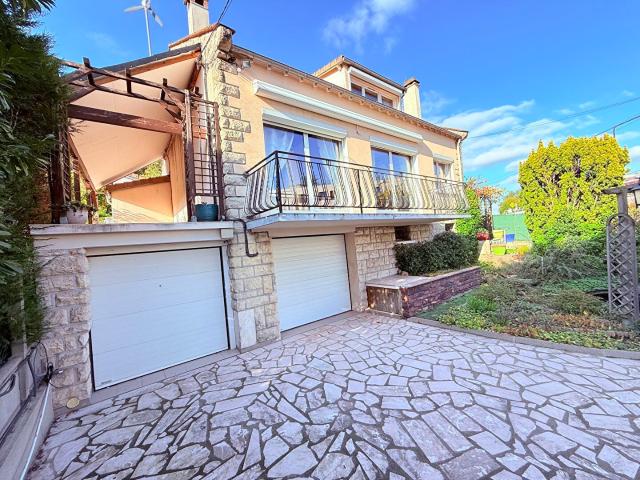 Maison 5 pièces 136 m²