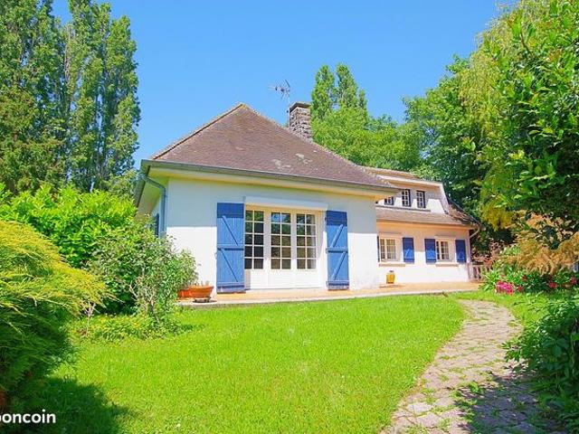 Maison 5 pièces 136 m²