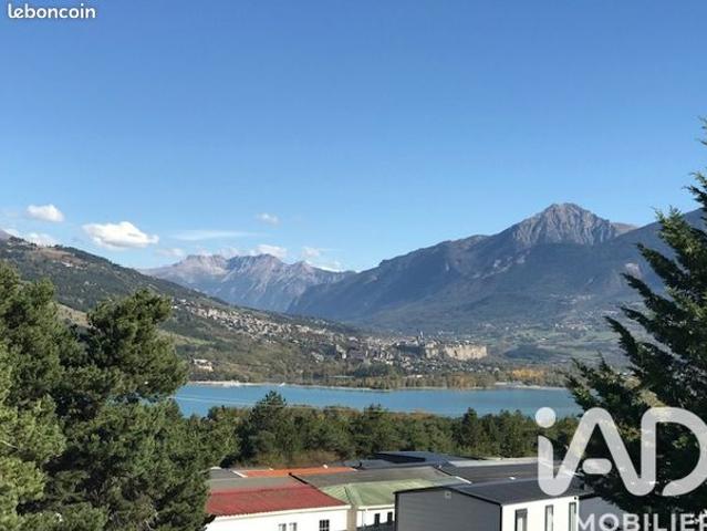 Propriété 5 pièces 136 m²