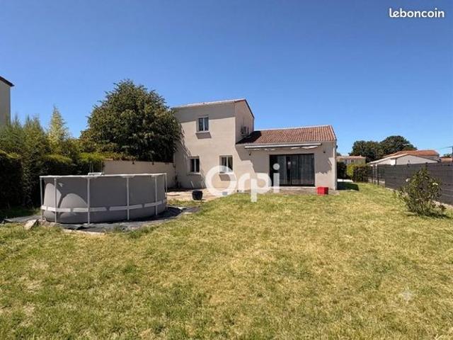 Maison 5 pièces 136 m²