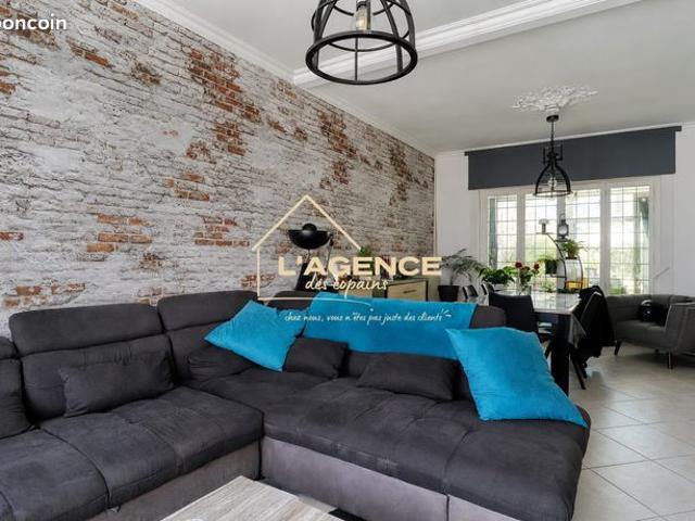 Maison 5 pièces 136 m²