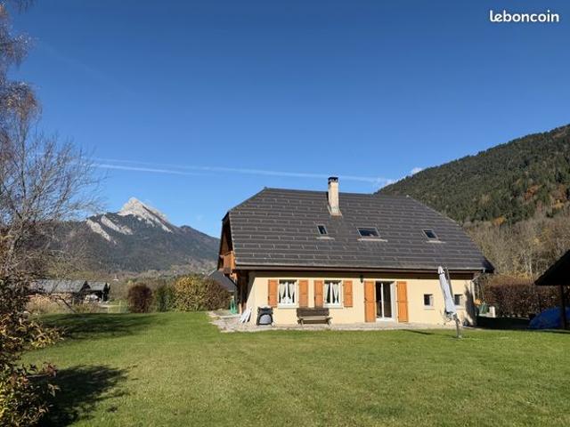 Maison 5 pièces 136 m²