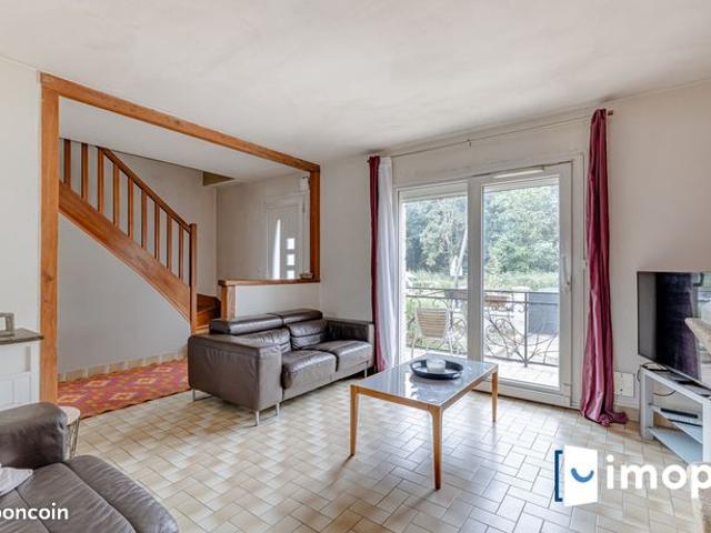 Maison 5 pièces 136 m²