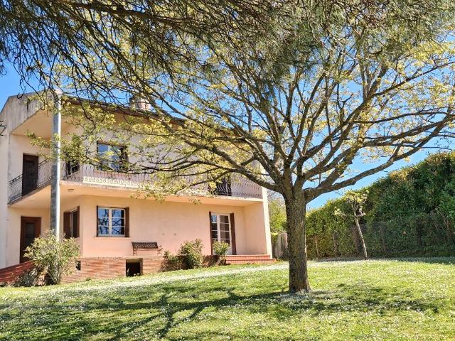 Maison 5 pièces 140 m²