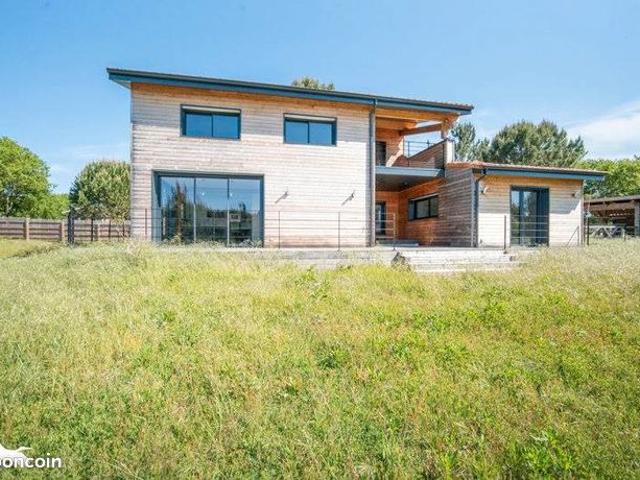 Maison 5 pièces 136 m²