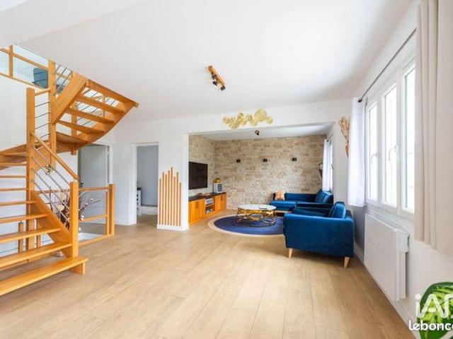 Maison 5 pièces 136 m²