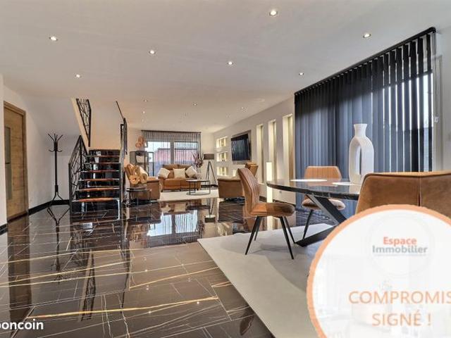 Maison 5 pièces 136 m²