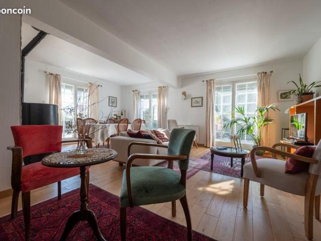 Maison 5 pièces 136 m²