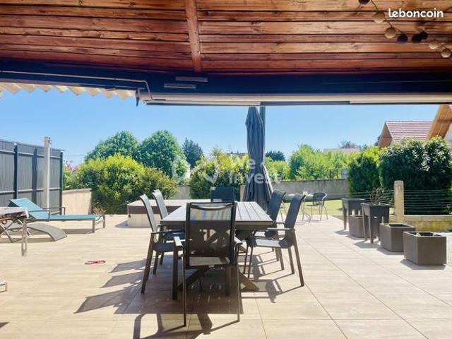 Maison 5 pièces 136 m²