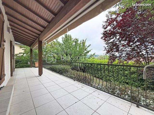 Maison 5 pièces 136 m²