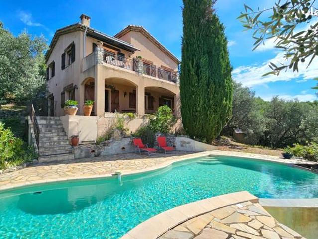 Maison 5 pièces 136 m²