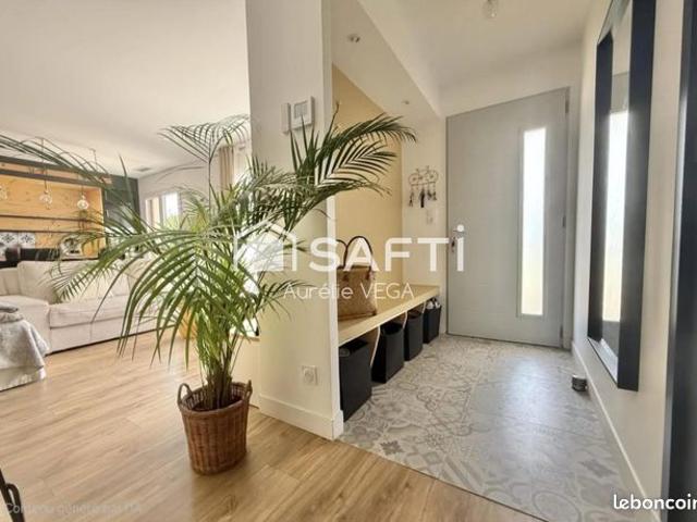 Maison 6 pièces 136 m²