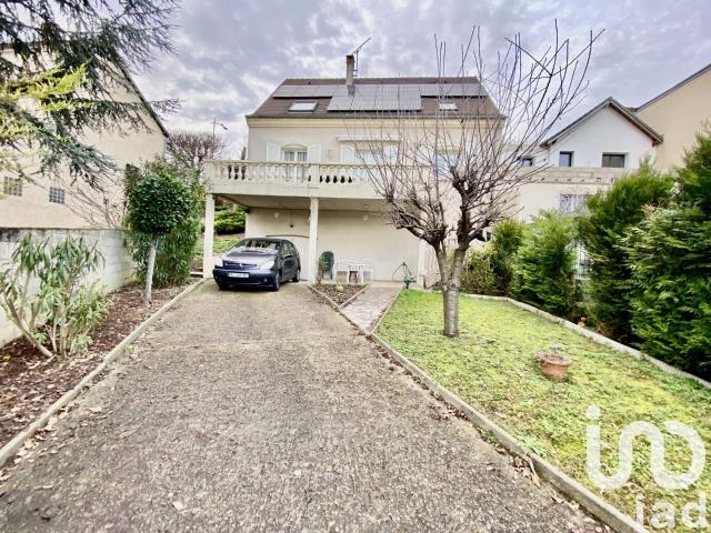 Maison 5 pièces 136 m²