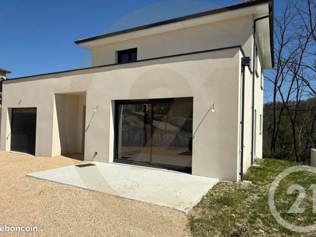 Maison 5 pièces 136 m²