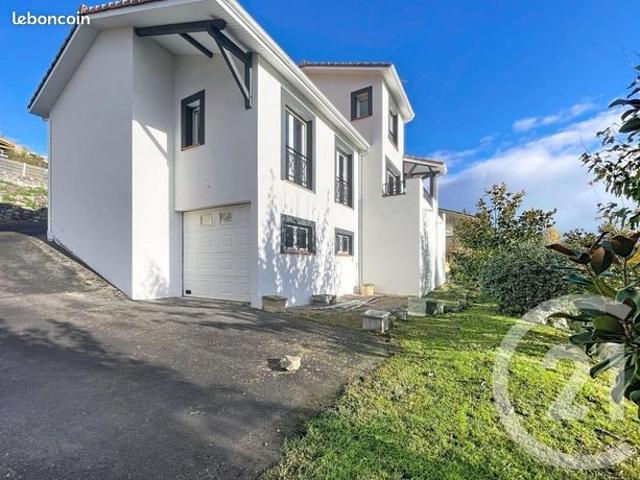 Maison 5 pièces 136 m²