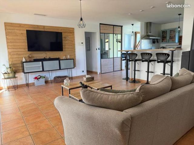Maison 5 pièces 136 m²