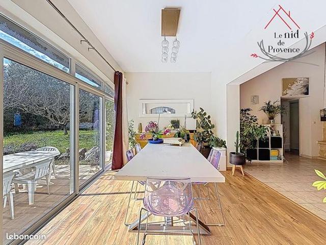 Maison 5 pièces 136 m²