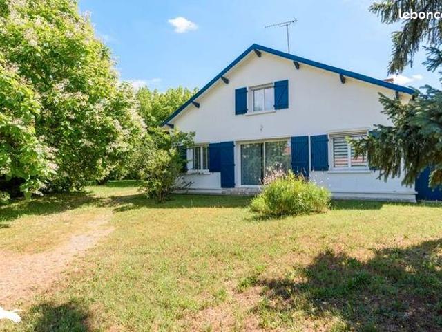 Maison 5 pièces 136 m²