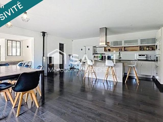 Maison 6 pièces 136 m²