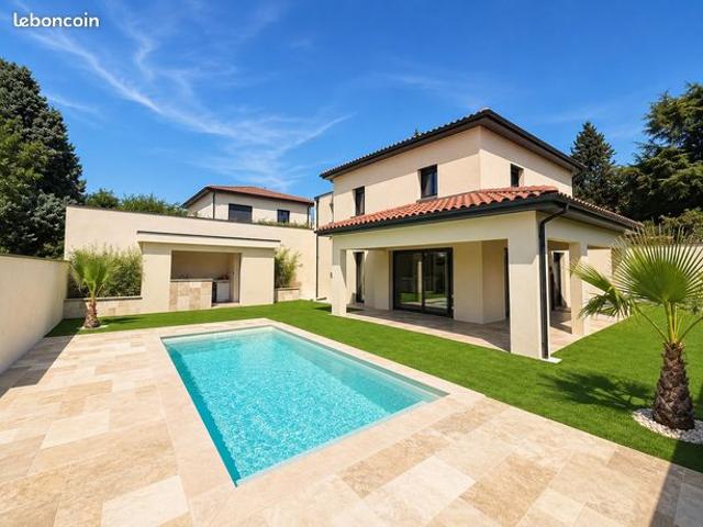 Maison 5 pièces 136 m²