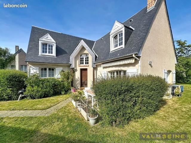 Maison 5 pièces 136 m²