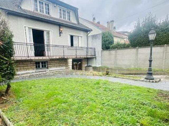 Maison 5 pièces 136 m²