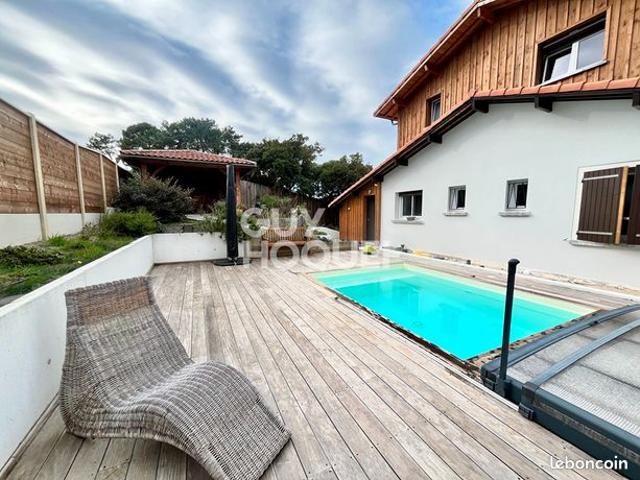 Maison 5 pièces 137 m²