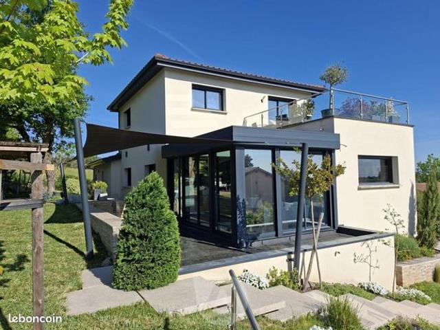 Maison 5 pièces 137 m²