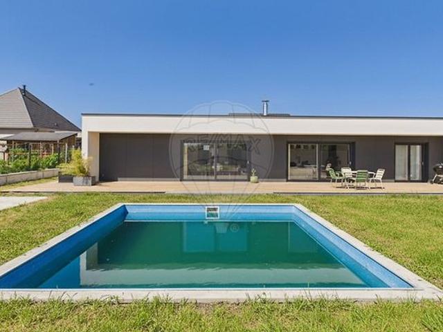 Maison 5 pièces 137 m²