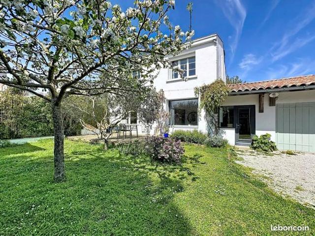 Maison 5 pièces 137 m²