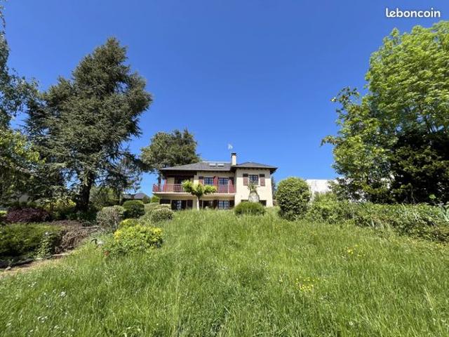Maison 5 pièces 147 m²