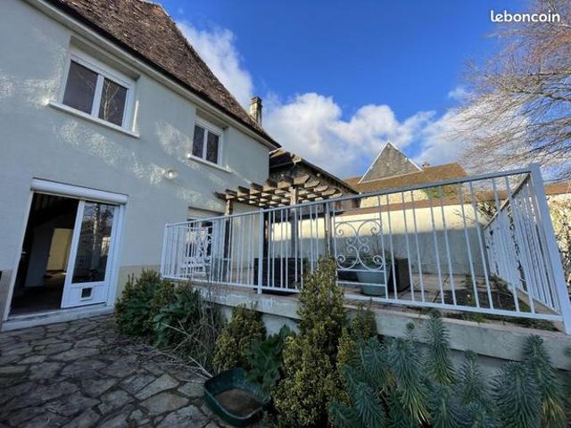 Maison 5 pièces 137 m²