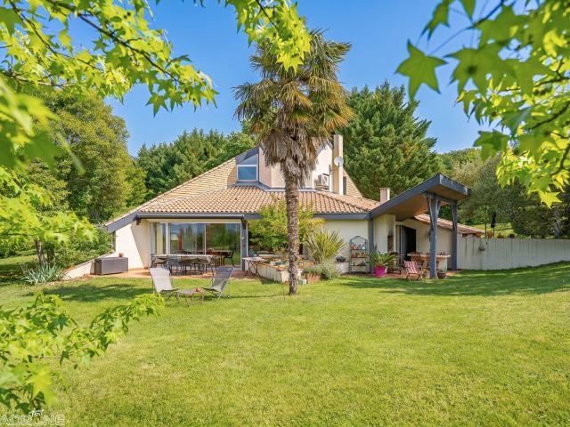 Maison 5 pièces 137 m²
