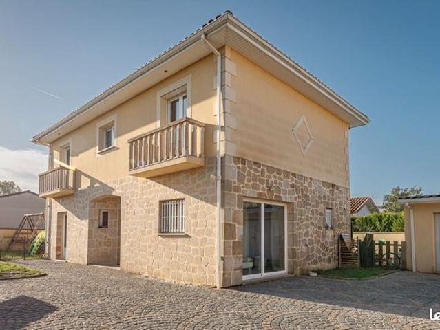 Maison 5 pièces 137 m²