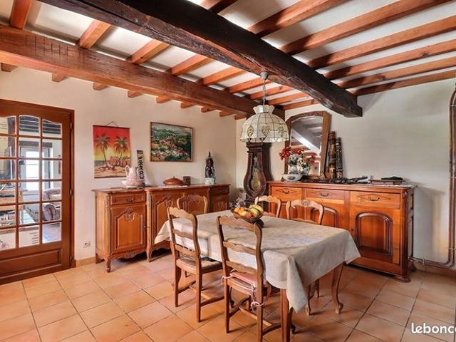 Maison 5 pièces 137 m²