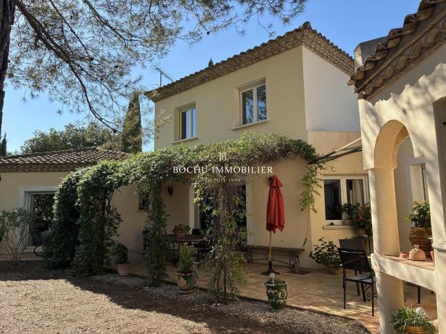 Maison 5 pièces 137 m²
