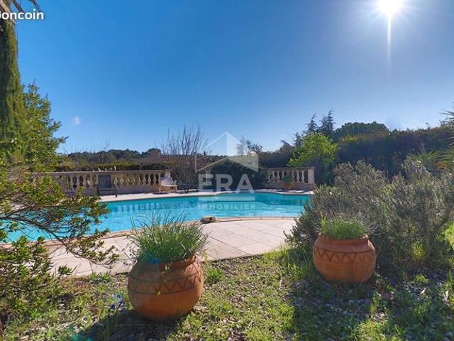 Maison 5 pièces 137 m²