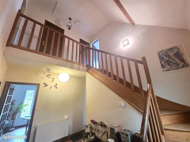 Maison 5 pièces 137 m²