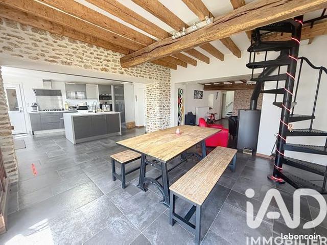 Maison 5 pièces 137 m²