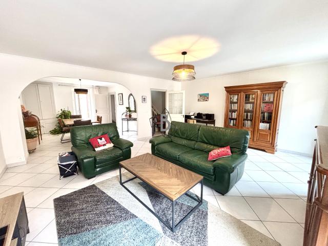 Maison 5 pièces 137 m²