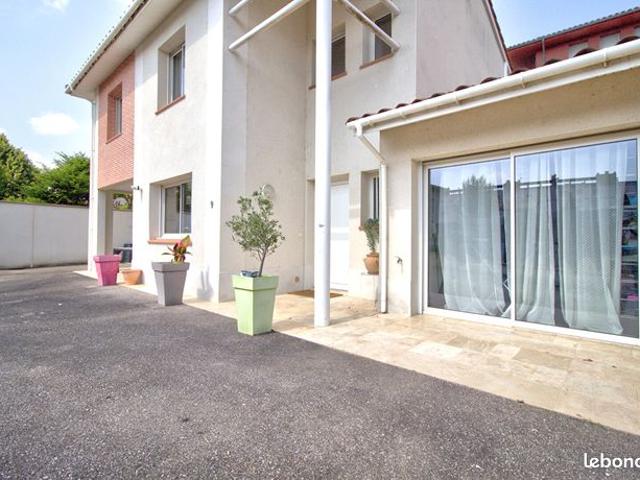 Maison 5 pièces 137 m²