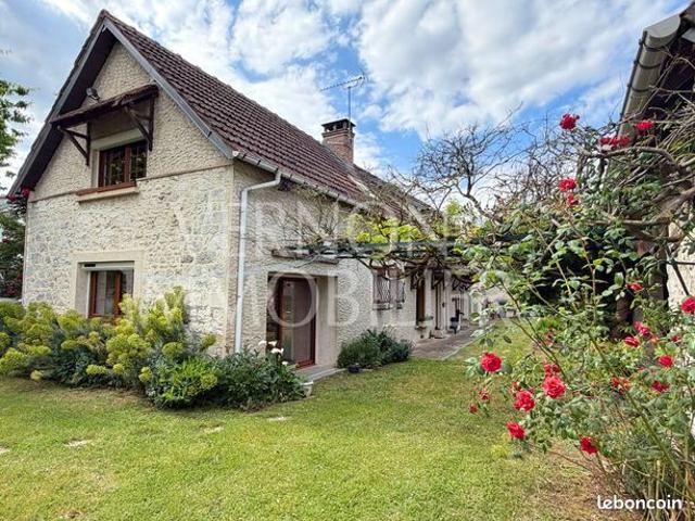 Maison 5 pièces 137 m²