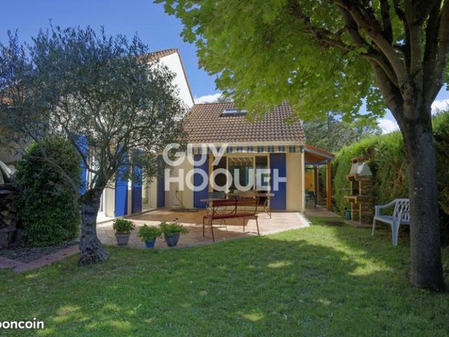 Maison 5 pièces 137 m²